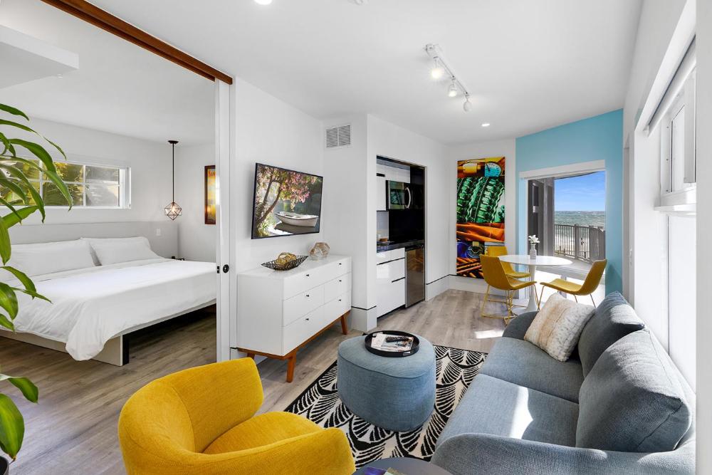 Coral Suite interior